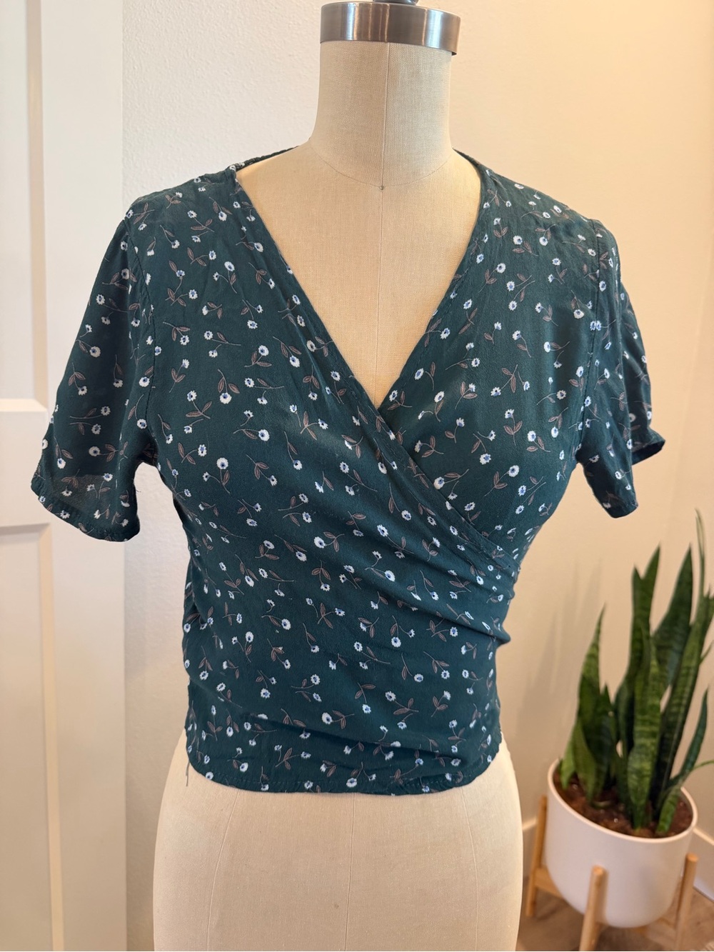Brandy Melville Teal Floral Wrap Crop Top